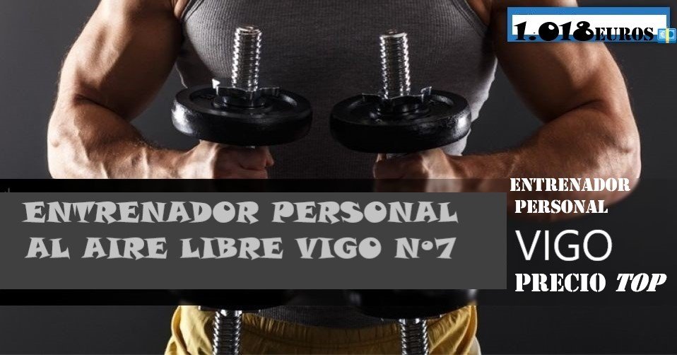 hombre musculado levantado a la vez en 90 grados dos mancuernas en el GYM
