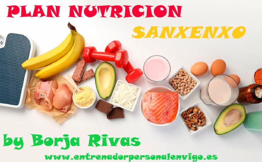 plátanos, pechuga de pollo, bascula, barritas energéticas, helado, aguacate, pesas, arroz, chocolate, batido de proteína, salmón, garbanzos, huevos, leche, nueces y suplemento en forma de pastillas